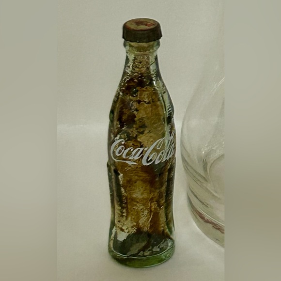 Vintage 3 piece LOT Miniature Coca Cola & Sprite Bottles & 7UP Retro Glass Cup - Picture 4 of 14